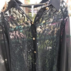 Black Lacey blouse size 3X GORGEOUS!!